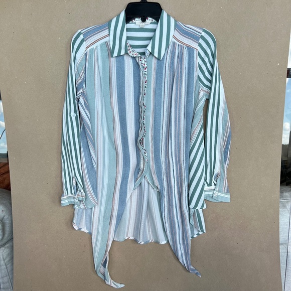 ODDY Tie-Front Multiple Pattern Blouse High Low Hem Size M - Picture 5 of 8